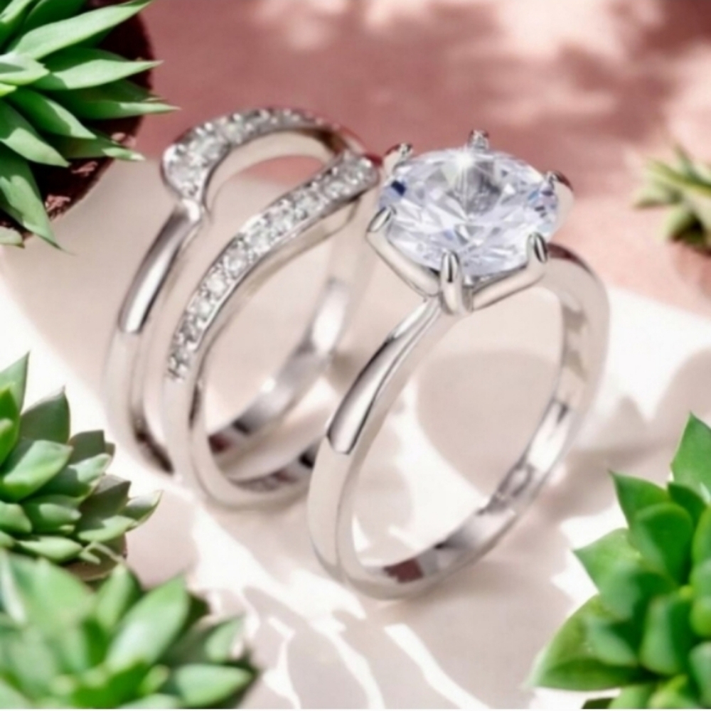 2pc.Set Halo Diamond Ring - Picture 11 of 17